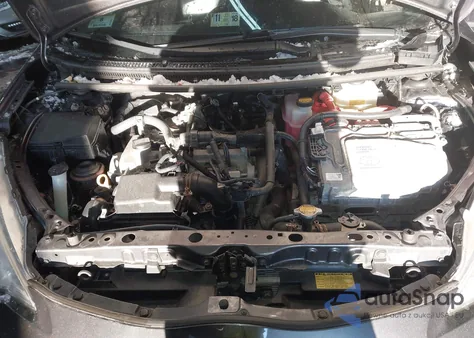 2013 Toyota Prius C Four from USA, damaged, VIN JTDKDTB35D1039155